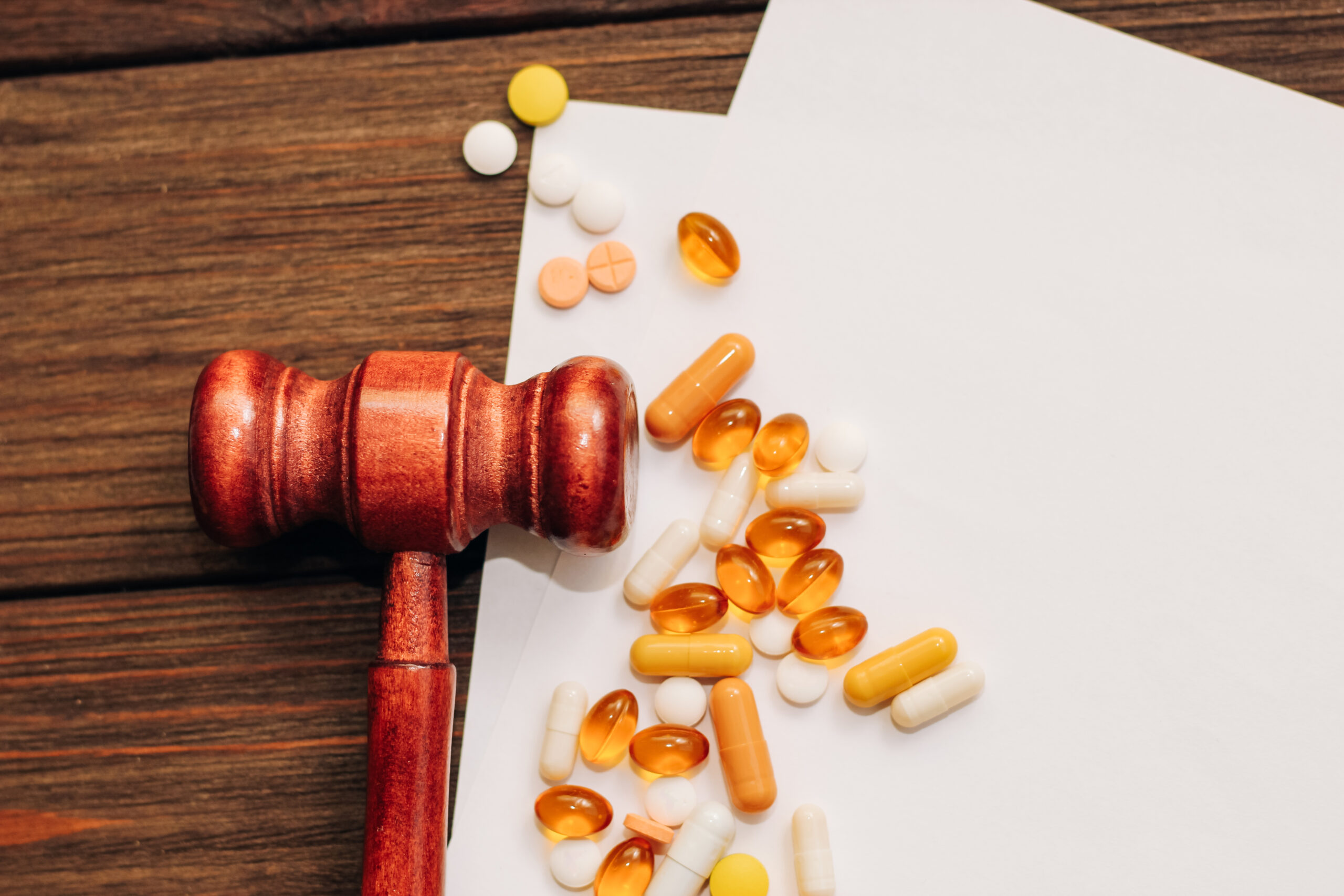 1. UE wchodzi w kluczową fazę budowania suwerenności lekowej: Akt o Lekach Krytycznych w 2026 roku